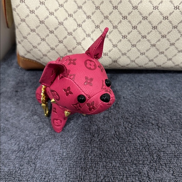 Chic Pink Dog Key Holder - Picture 6 of 6